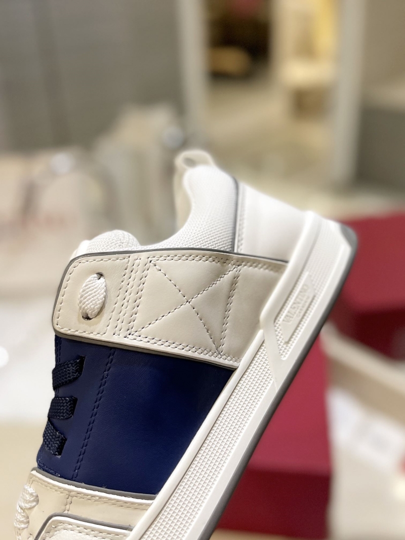 Valentino Sneakers